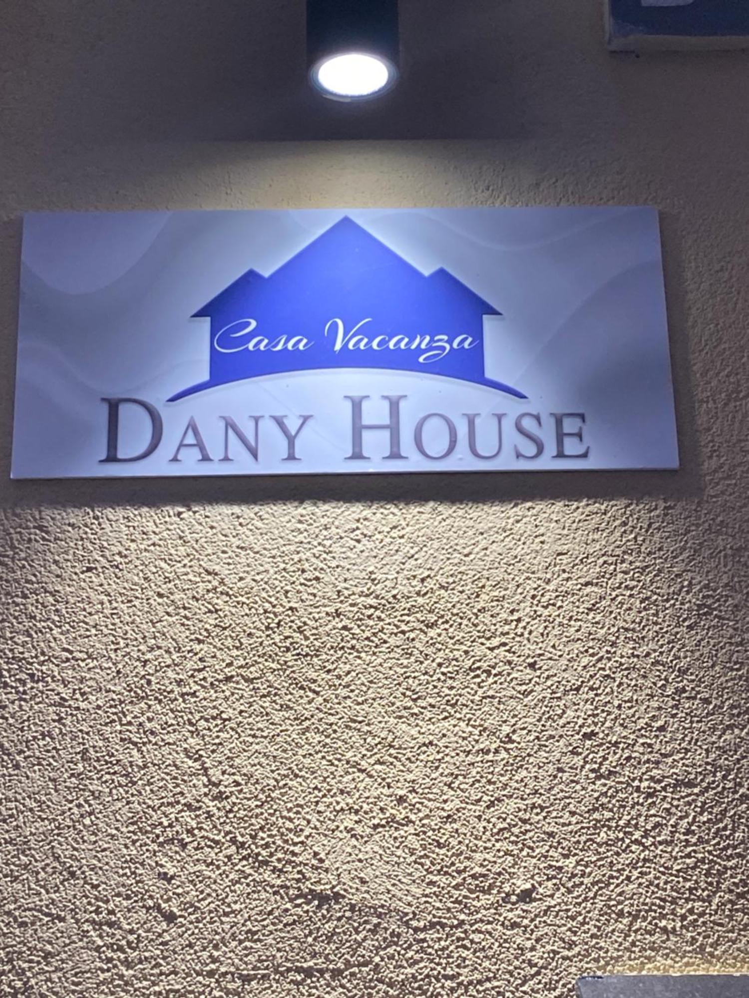 Dany House Apartment Catania Bagian luar foto